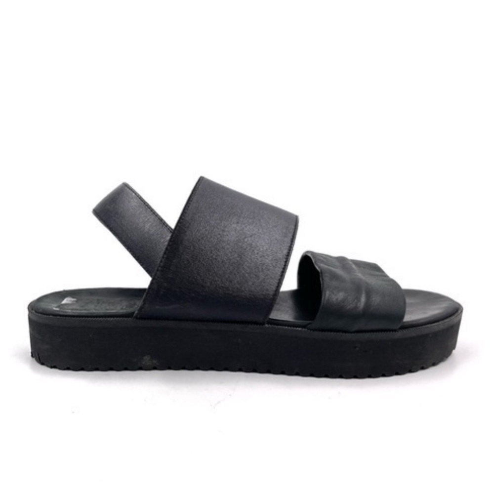 Miz Mooz the Inuovo black leather platform sandals minimalist comfort